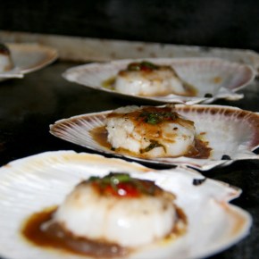 BBQ Scallops with Asian&nbsp;Dressing